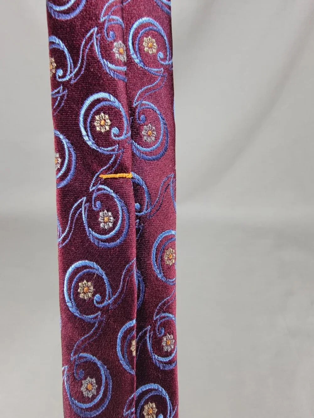 Chelsea Robert Talbott Mens Silk Tie Necktie Burgundy Blue Floral Hand Sewn USA